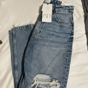 Zara Classic Mom Fit Hi-Rise Ankle Length size 4